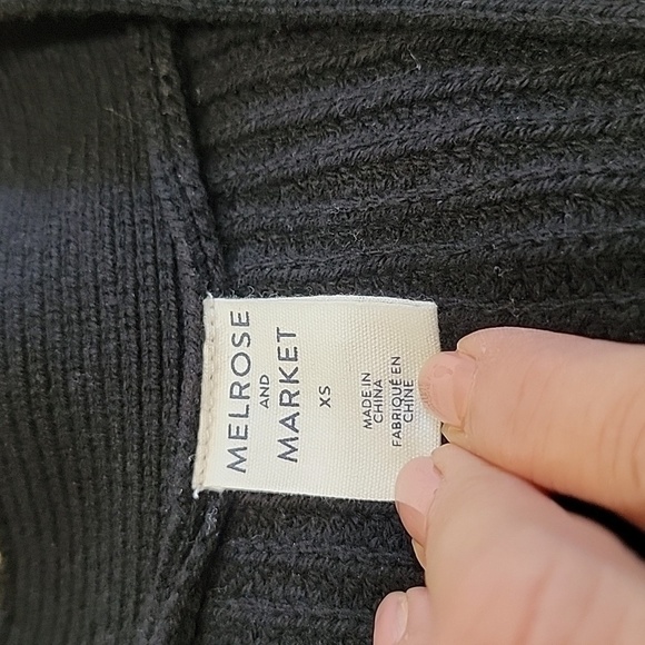 Melrose and Market Size XS Black Button Down‎ Short Cardigan, Long Sleeve, EUC - Picture 10 of 11